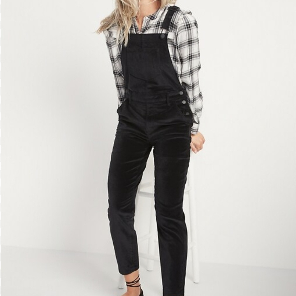 Old Navy Black Overalls